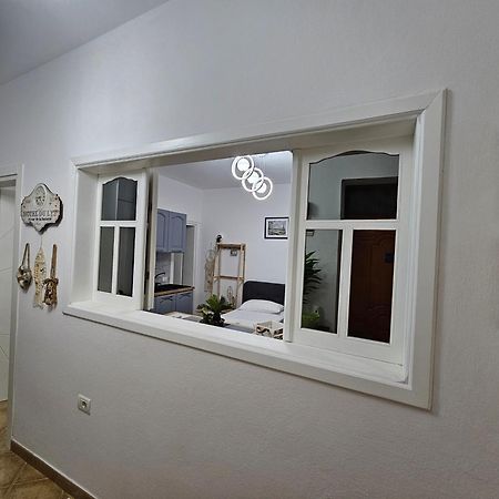 Studio Vlora Cameră foto