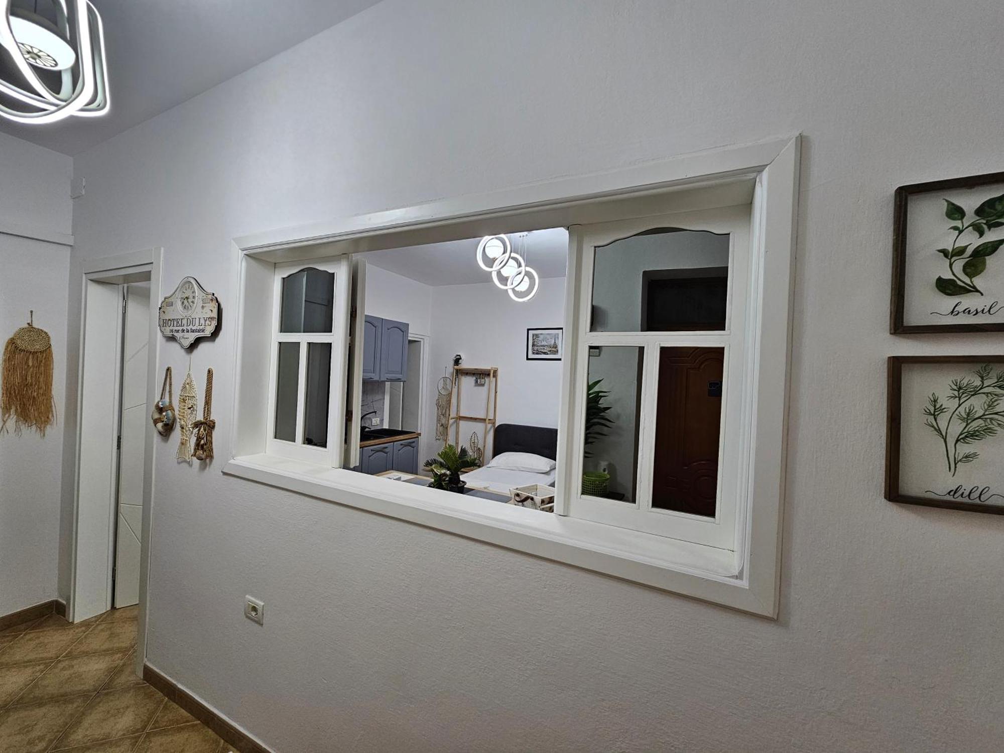 Studio Vlora Cameră foto